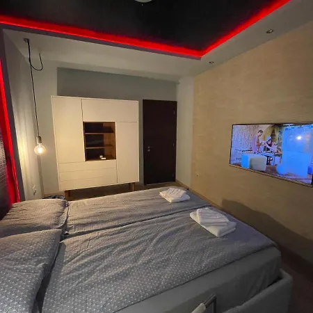 Luxury In Center 1 Várna